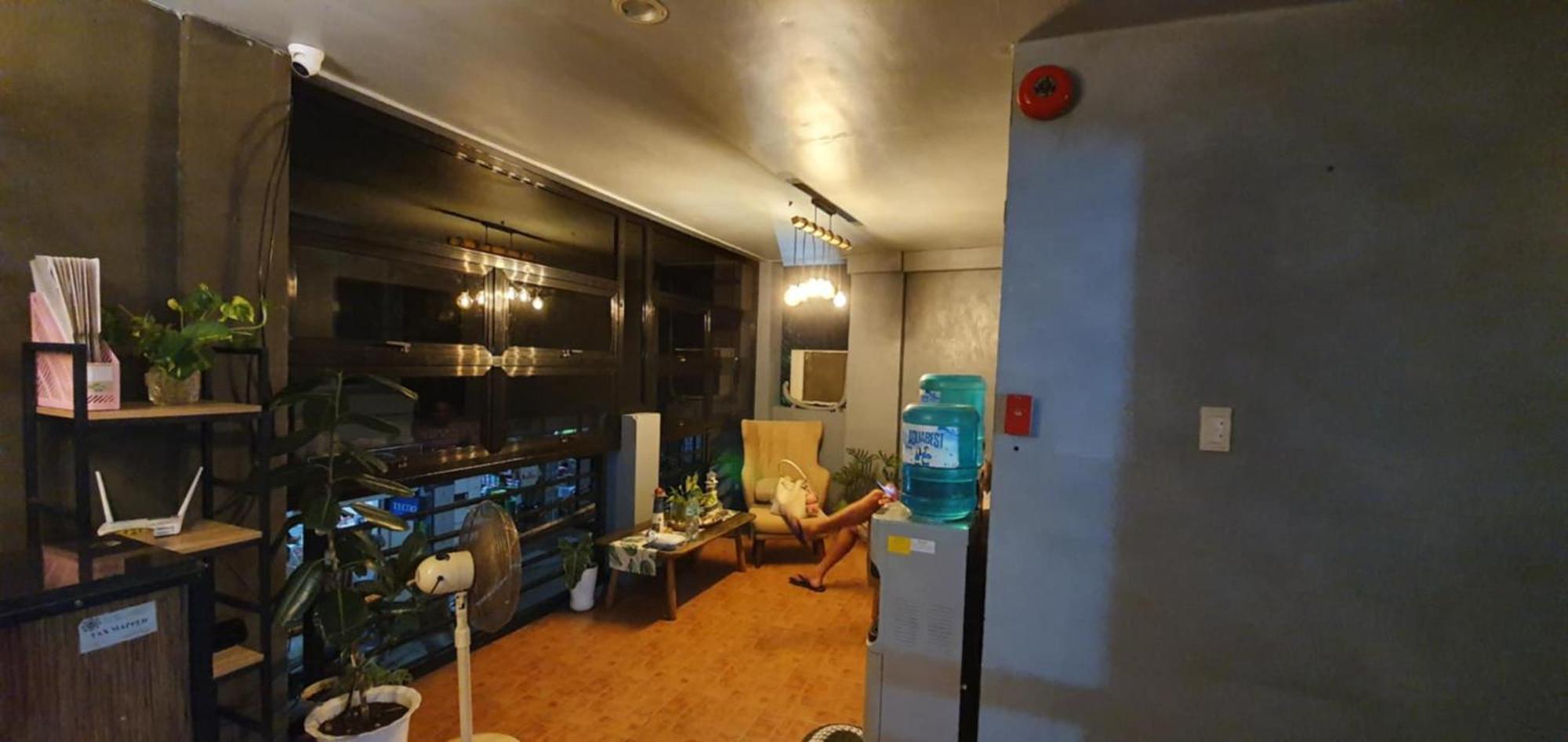 Aj Tourist Inn Coron Extérieur photo