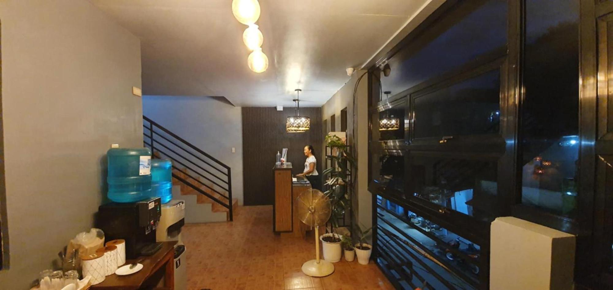Aj Tourist Inn Coron Extérieur photo