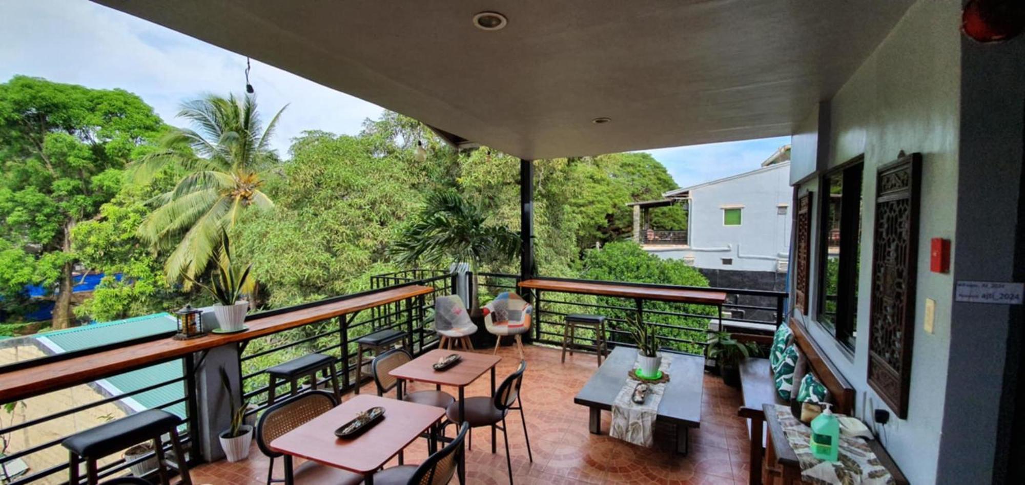 Aj Tourist Inn Coron Extérieur photo
